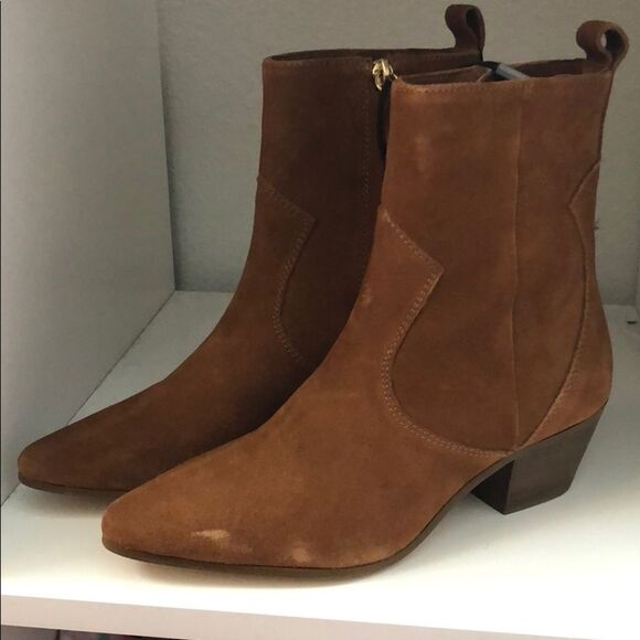 Zara Shoes - Zara Brown Ankle Boots